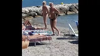 French MILF tanned on the french riviera