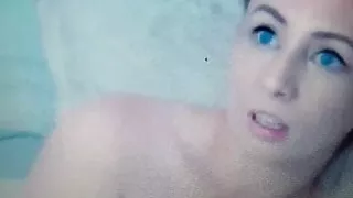 beautiful blonde from noth mmm