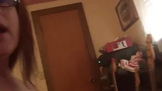 Slave cums quick on cam