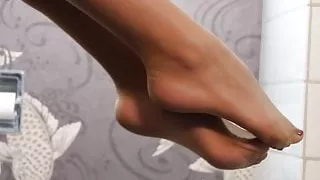 Tattooed starlet Kayla Jane poses in pantyhose