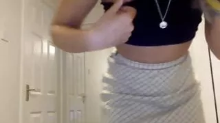 Jasmine takes her kit off