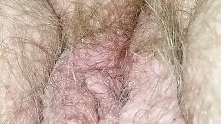 Mature hairy pussy