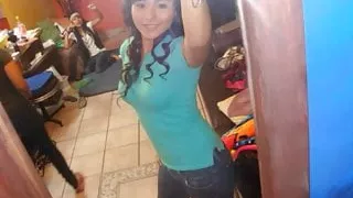 Dando sabroso mis nalgas en el motel al doctor