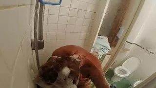 Deutsche Ex beim Fotze rasieren bespannt!