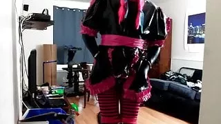 Sissy self bondage 3