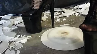 Lady L mega crush plates