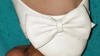 Elle m'ecrase la bite