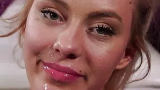 Massage beauty sucking masseur before facial