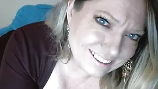 Blonde mother here to explore your fantasies