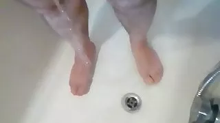 Kocalos - Pissing on my feet