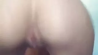 huge ass babe twerking without shorts