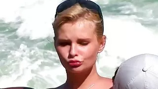 Blonde Tarra White interracial threesome