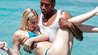 Riley Star seduces her black gardener