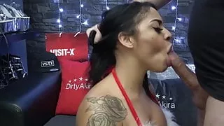 Grenzdebile Mulattin mit Zahnspange und steifer Klit gefickt