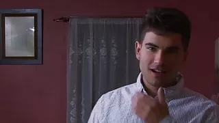 Wunderschönes Trans-Babe Savannah Thorne gefickt und eingecremt