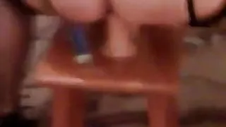 la troia calva il dildo   slut rides a dildo