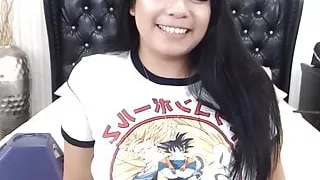 19 curvaceous Asian slut Jasmine enjoys fuckmachine