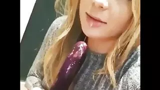 Hot girls deep throat