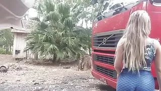 Aline caminhoneira-Corpo perfeito