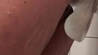 Horny girlfriend takes dildo in shower