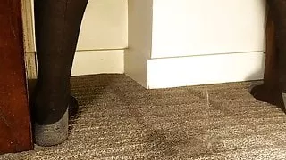 Pissing on the hotel carpet