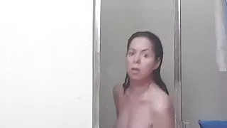 Youtuber - Crazy topless shower B. Beauty