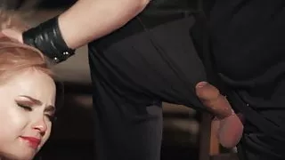 Lolly Small's ass takes a punishment and a deepthroat cum