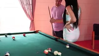 Jaclyn Taylor Wants it Rough on the Pool Table