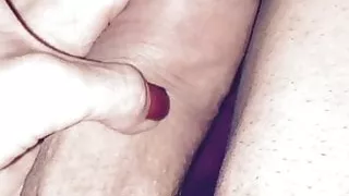 Shecock bigger than her feet