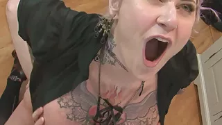 Tattooed stepmom fucks a younger guy