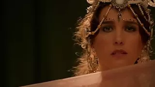 Dancer teases before going nude on stage