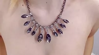 Blonde Babe Finger Fuck Her Sweet Cunt