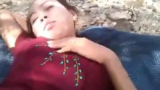 Burmese mature very wet get's fucked in nature