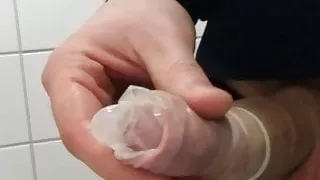 Cum in Condom