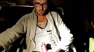 chatting and using 2nd cam to record my XL dick