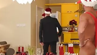 Euro jocks bareback fuck in cum blasting threesome