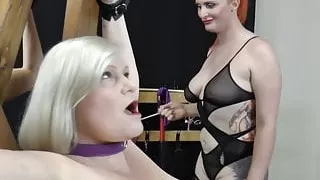 LACEYSTARR - Kinky GILF Bondage im lesbischen Dreier