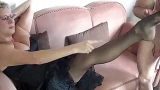 Stiefsohn fickt seine Mutter