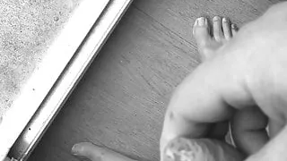 I wanted to shake my cock but video failed and start late