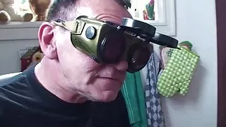 Cuckold notgeiler Vater schauz zu wie Tochter gebumst wird