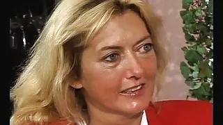 It's your favorite next door neighbor