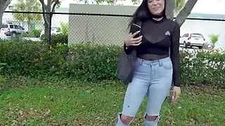 Babe Selene Sinclair tricked into throat fucking on the road