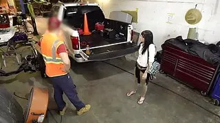Roadside - Isabel Moon POV blowjob on a truck