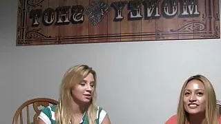 18yo college babe eaten out and fucked