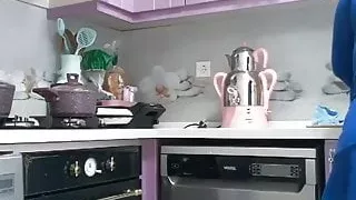 Turkish milf in the kitchen