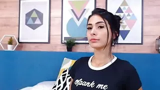 Babe With Nice Tits Playing Her Delicious Pussy