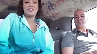 Pretty amateur London Tisdale pickedup for car sex