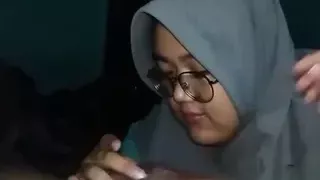 Hijab Indonesian Girl Blowjob 3