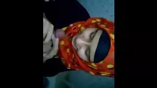 Hijab Indonesian Girl Blowjob 4