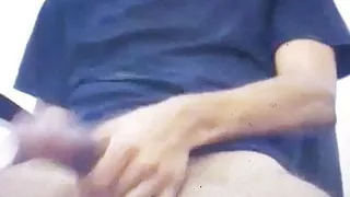 Huge cum shot bust a nut hung latino